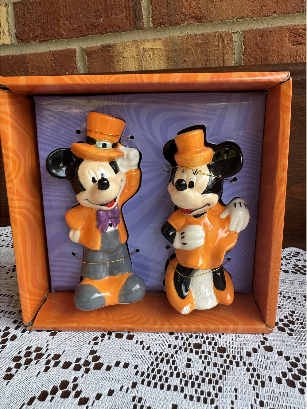 Disney Ceramic Salt and Pepper Shakers - Mickey and Minnie Halloween Edition